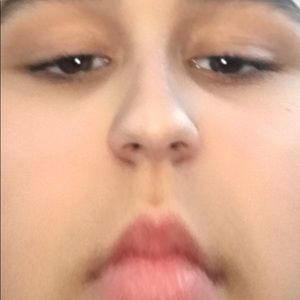 Meet your Posher, Clarissa